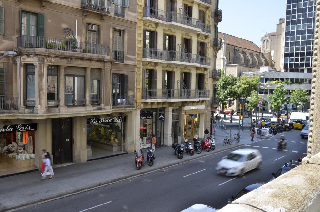 Ferienwohnung Way To Bcn Casa Rovira Barcelona Exterior foto